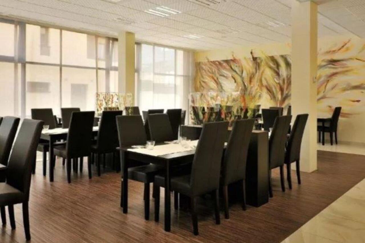 Melrose Apartments Братислава Екстер'єр фото