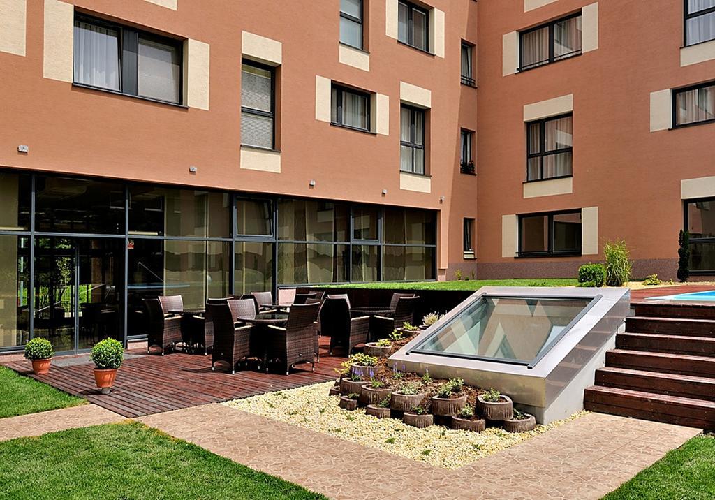 Melrose Apartments Братислава Екстер'єр фото