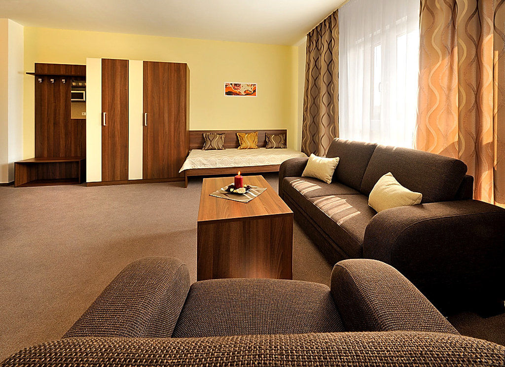 Melrose Apartments Братислава Екстер'єр фото